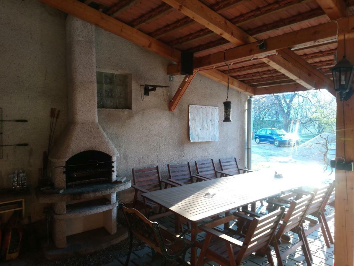 Apartman Modre Z Nebe Nemcicky  Exterior photo